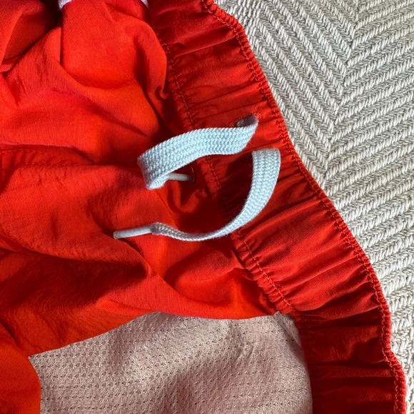 Women's Patagonia Barely Baggies Shorts, 2 1/2" Inseam Orange Red Size S - Picture 2 of 7